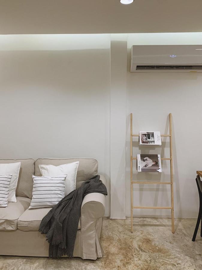 Marlowe-Tony'S Home Банкок Екстериор снимка