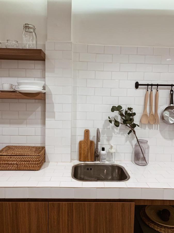 Marlowe-Tony'S Home Банкок Екстериор снимка