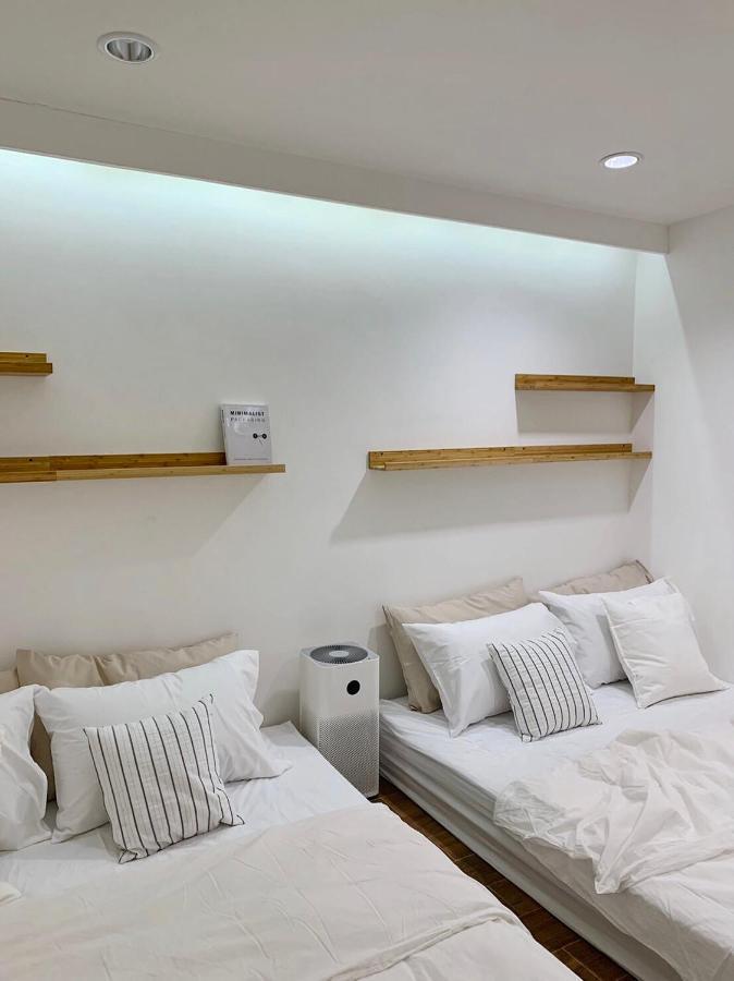 Marlowe-Tony'S Home Банкок Екстериор снимка